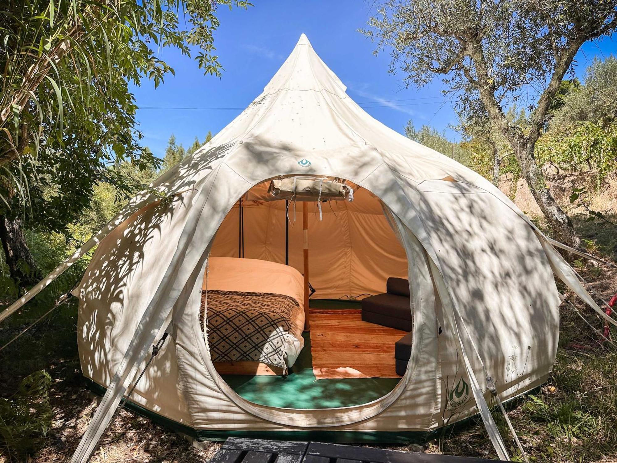 Glamping Do Ze Hotel Cernache do Bonjardim Bagian luar foto