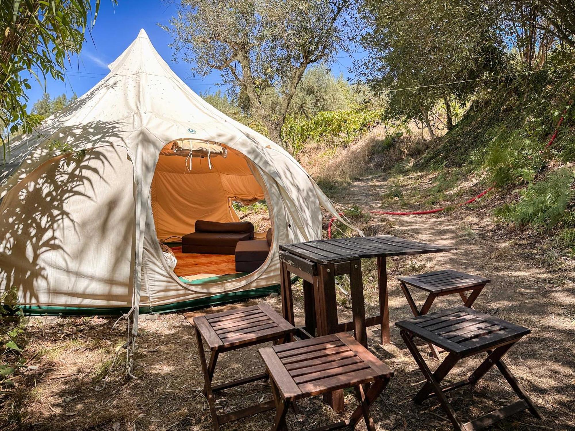 Glamping Do Ze Hotel Cernache do Bonjardim Bagian luar foto